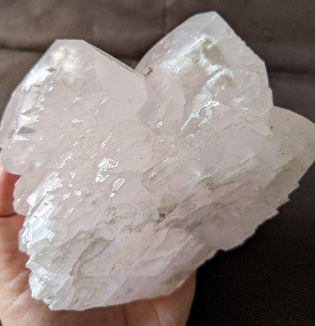 【最終値下げ】ピンクカルサイト　原石