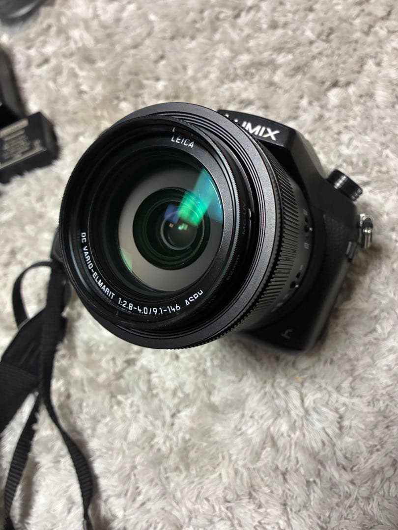 Panasonic DMC-FZ1000 コンパクトデジタルカメラ　LUMIX