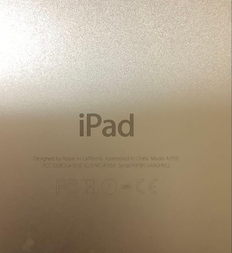 美品：Apple iPad mini4 Wi-Fi＋Cellular 128GB