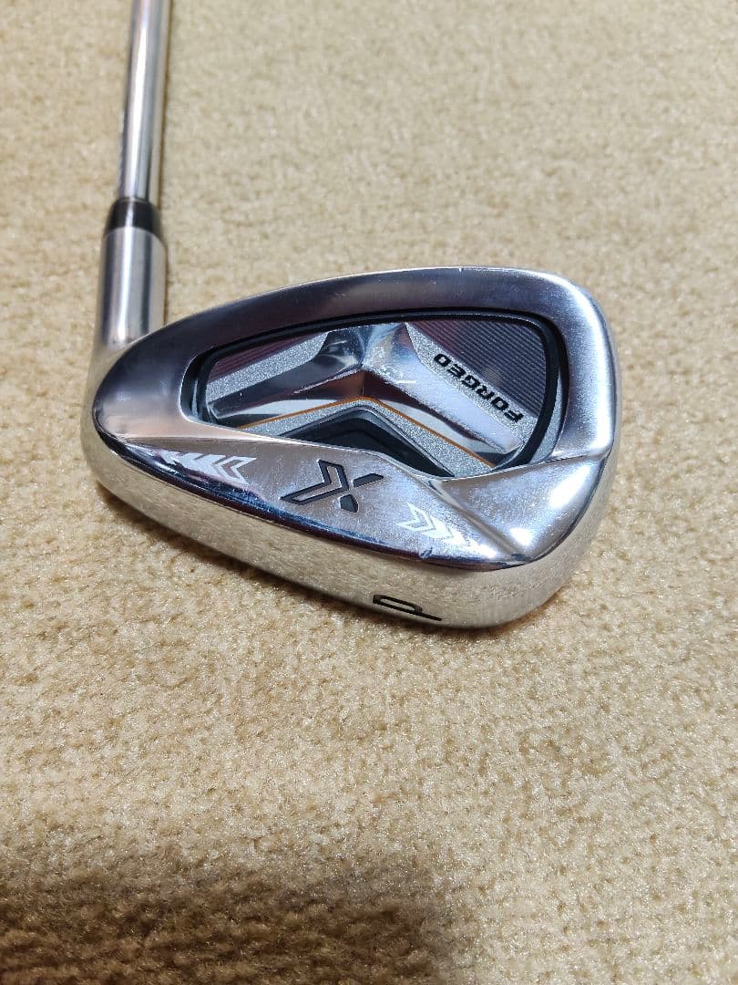 ゼクシオ エックス eks アイアン 2020モデル　7番 P番 2本セット