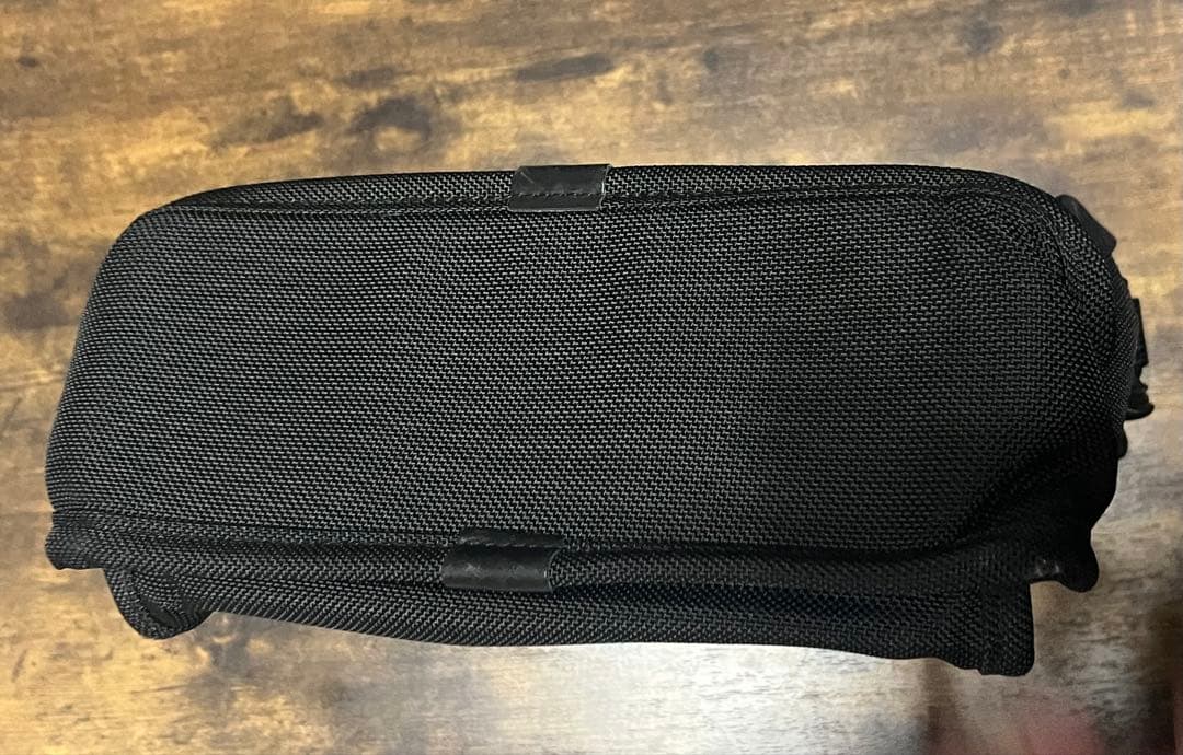 【美品】TUMI ブラック ショルダーバッグ213D3