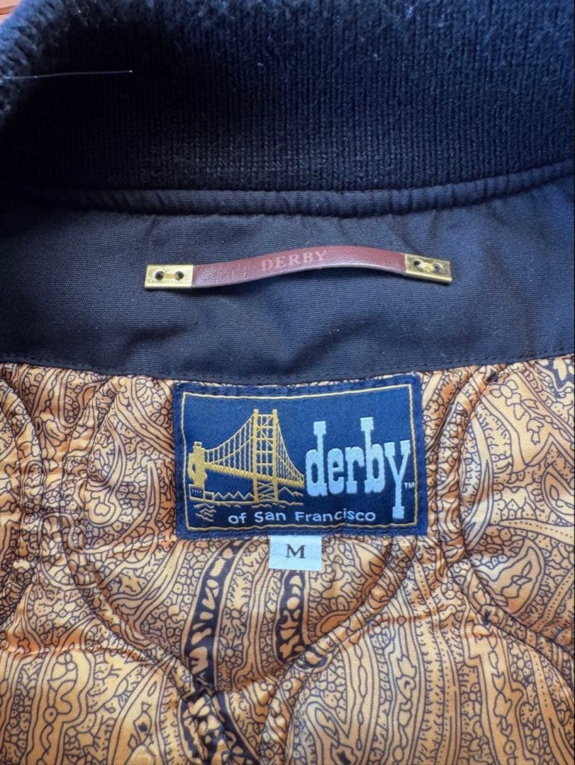 ダービーオブサンフランシスコ　ダービーベスト　ブラック×ゴールド　M