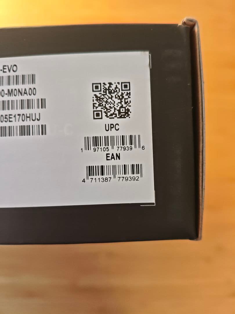 [新品未使用] Radeon RX 7600 OC 8GB 保証書付き