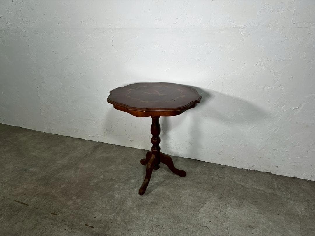 『イタリア製』サイドテーブル ナイトテーブル 花台 飾台 飾り台 RWcen36