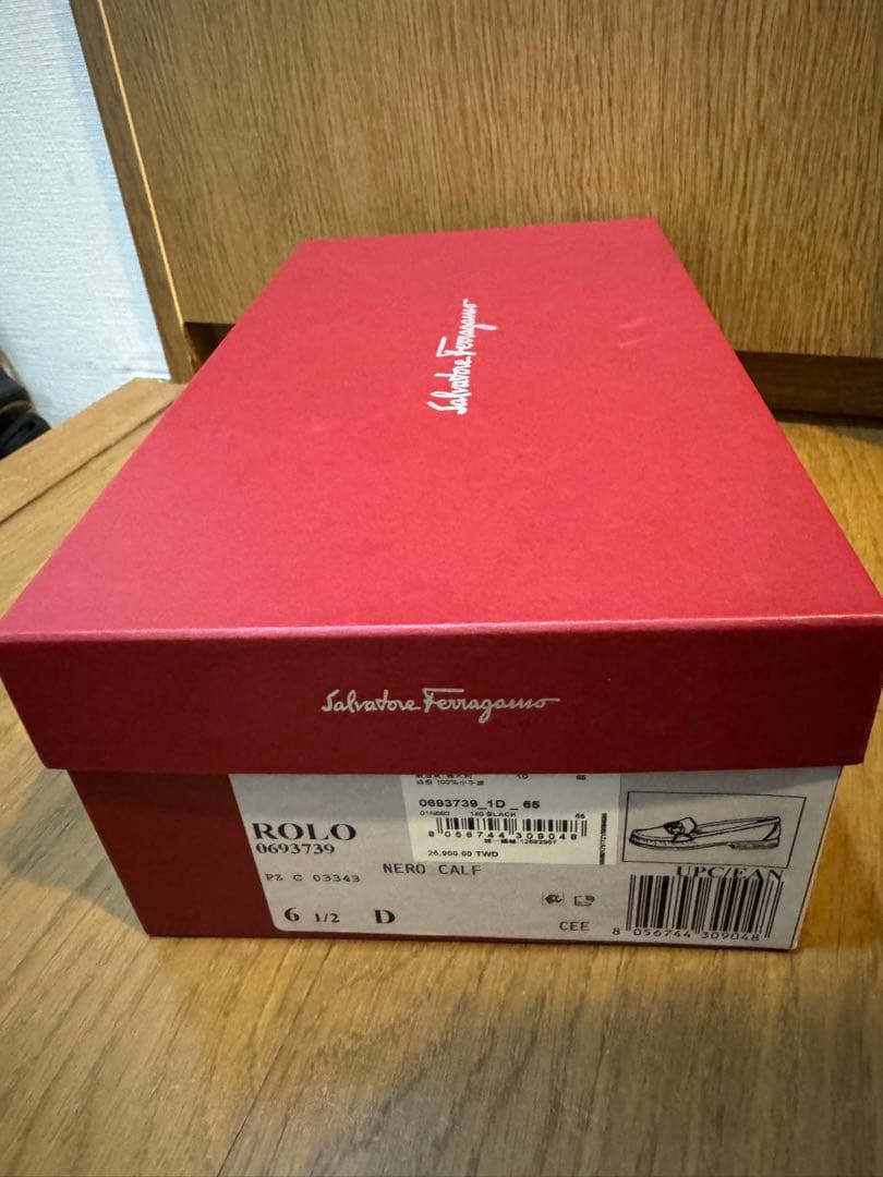 k*i様 フェラガモ レディース ローファー ROLO 6.5