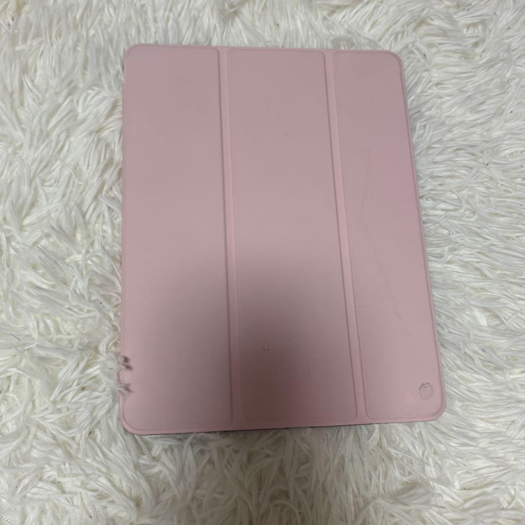 iPad本体 第6世代 91％ ケース付き WiFi＋cellular 32GB