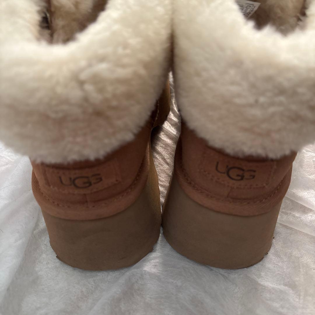 み ugg Esmee Lace Up 24cm
