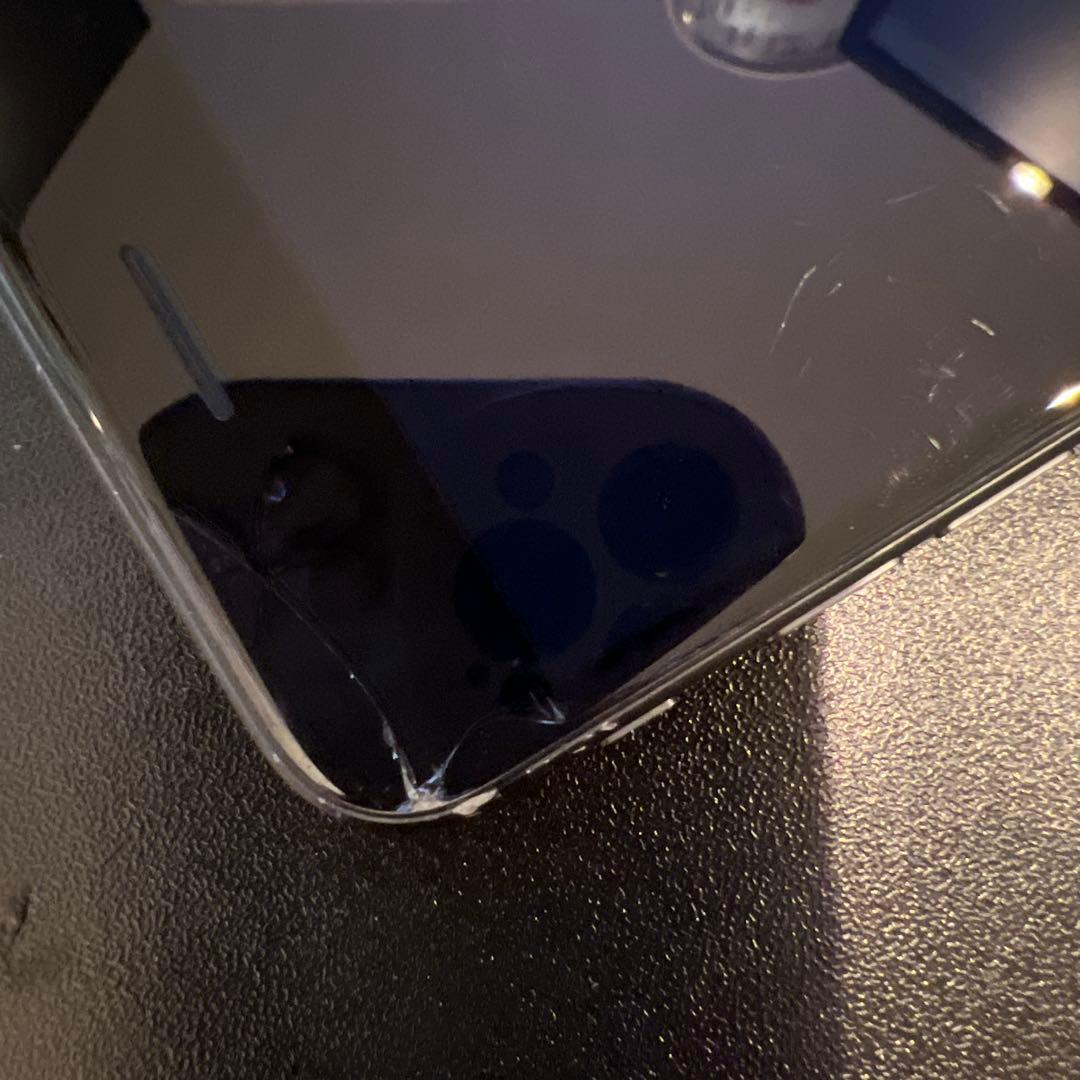 Apple iPhone8 スペースグレイ 本体