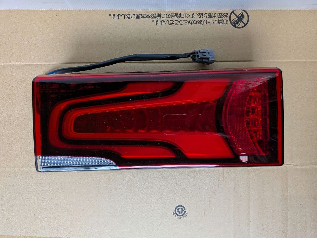 三菱 ふそう 新型スーパーグレート led テールランプタイプS 左右セット