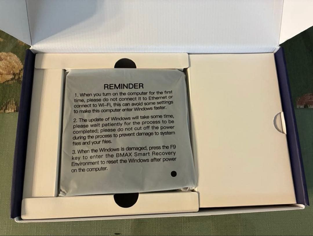 ミニPC BMAX B1 MINI 8GB+128GB Intel N4000