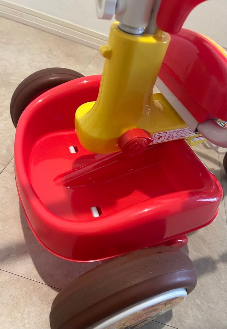 アンパンマン・折りたたみ三輪車