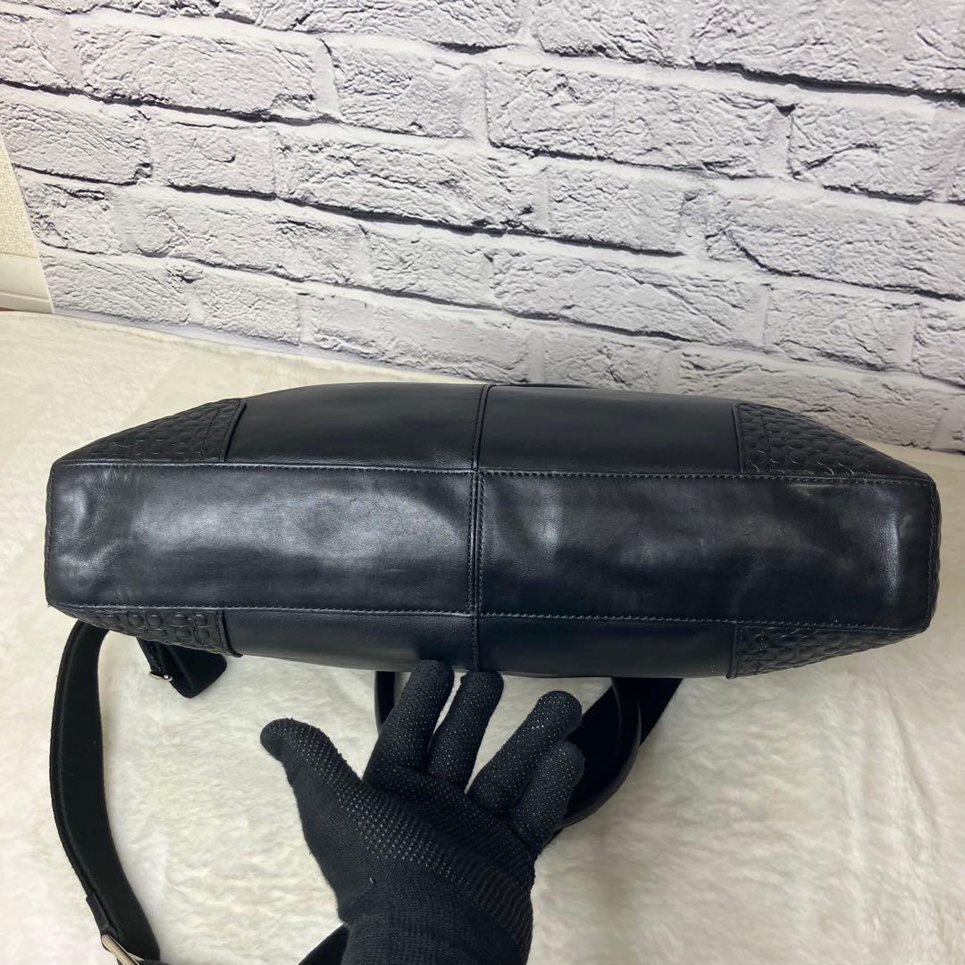 コーチ✨オールレザー 本革 エンボス A4 2way ビジネスバッグ 黒