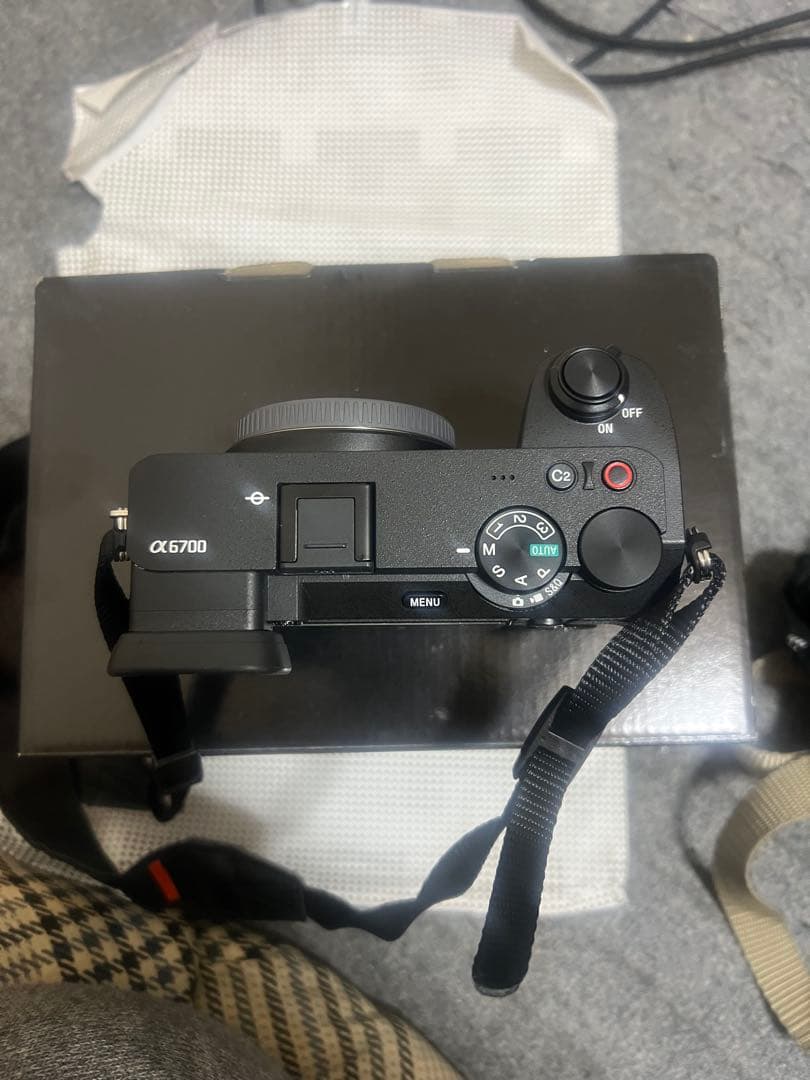 SONY α6700 高倍率ズームレンズキット単焦点レンズ