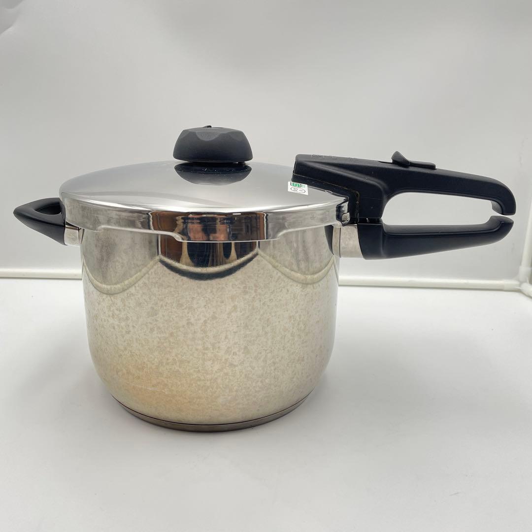 フィスラー 圧力鍋　ビタビット　6L 中カゴ付き