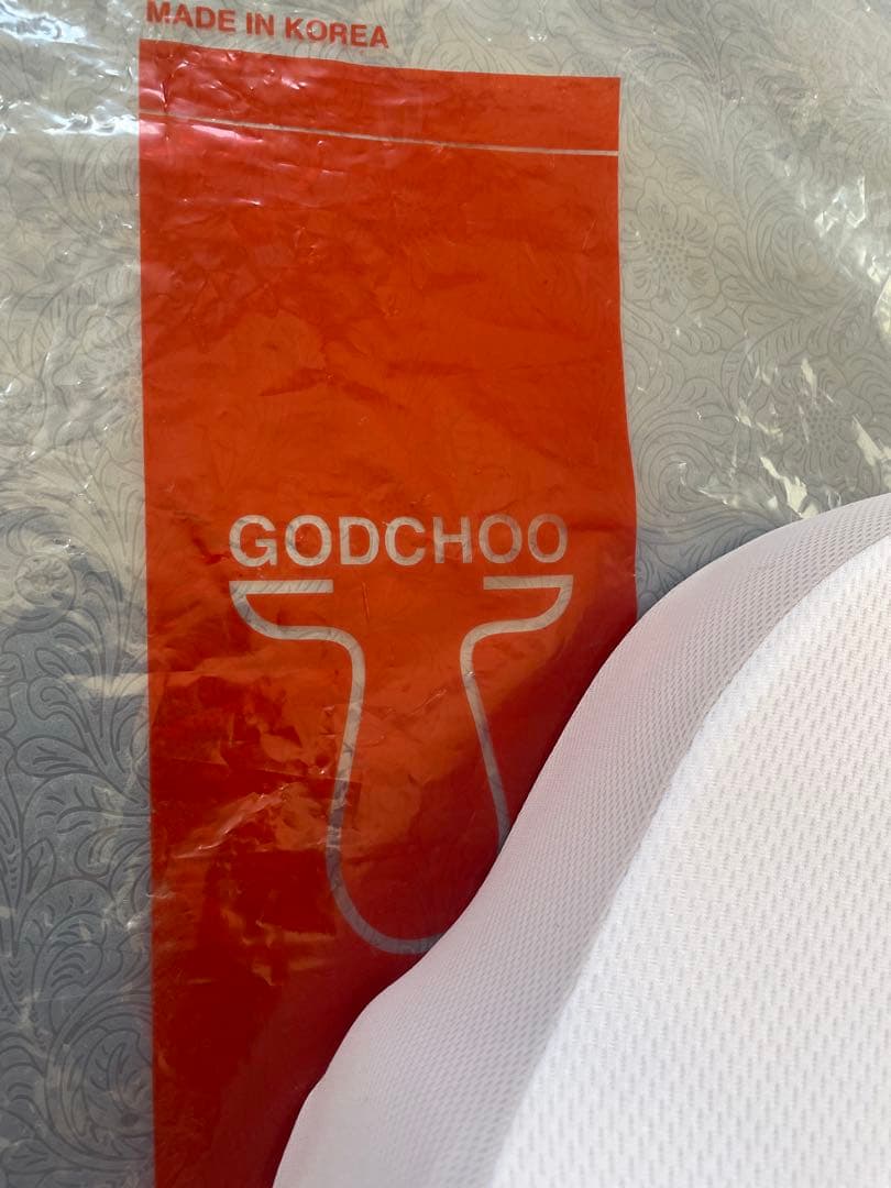 【☆姿勢改善にオススメ☆】GODCHOO PILLOW ゴッチョ背まくら