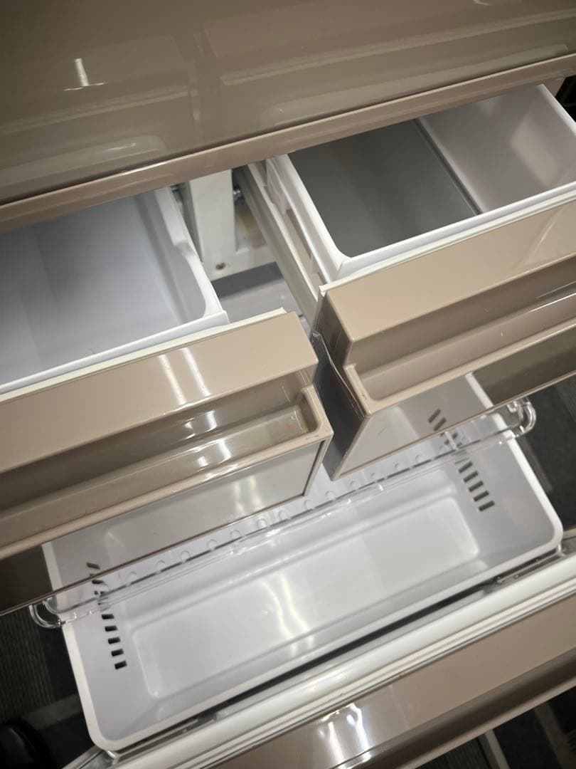 日立　R-S4000G-XN 冷蔵庫 真空チルド 2017年