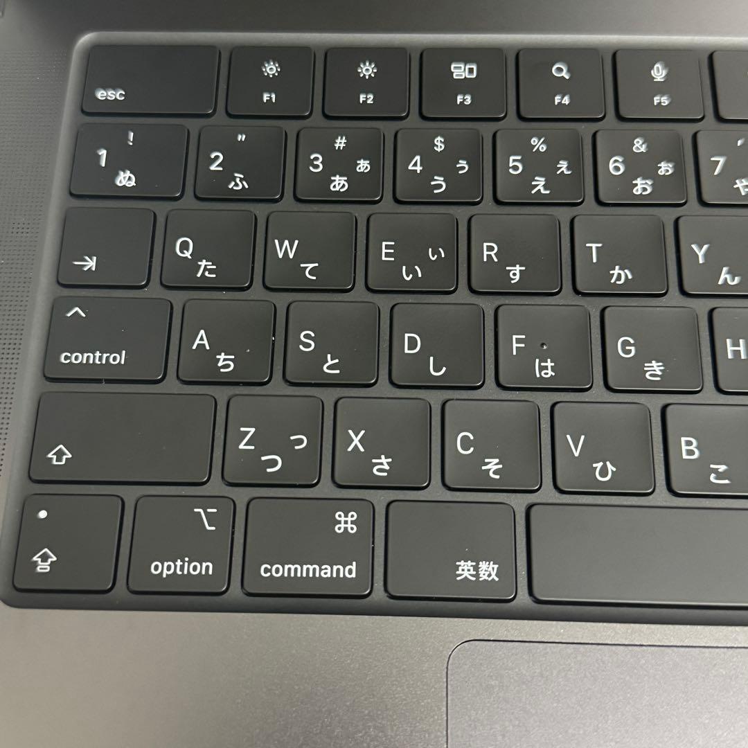 MacBook Pro M4Max 36GB/1TB 14インチ　スペースグレー