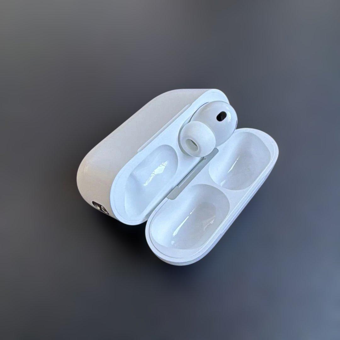 Apple AirPods3（充電器本体+左耳イヤホン+付属品）