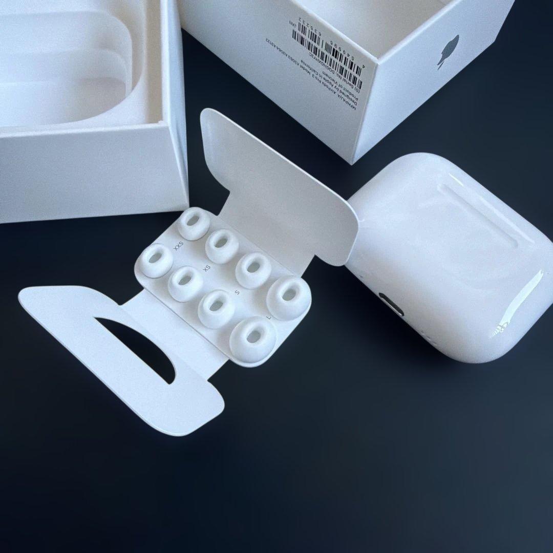 Apple AirPods3（充電器本体+左耳イヤホン+付属品）