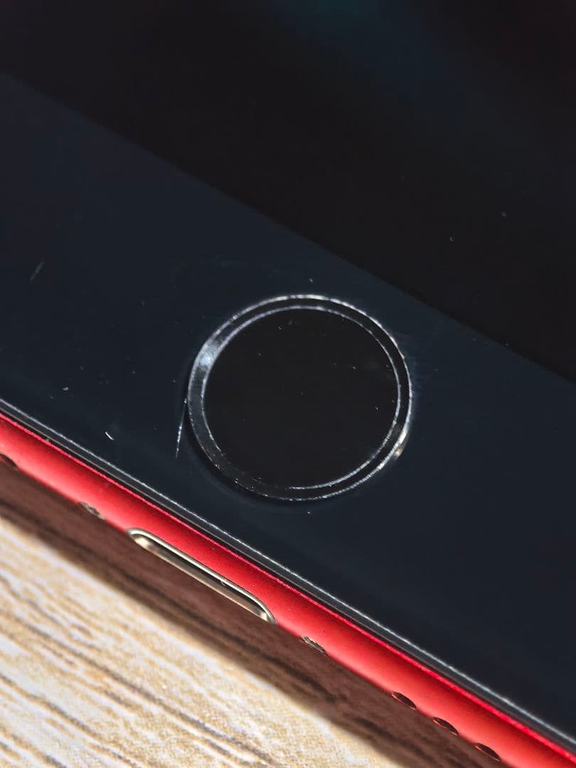 Apple iPhone SE (第2世代) PRODUCT(RED)本体のみ