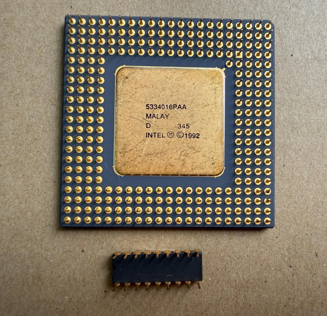 Intel Pentium A80501-60、C8008-1、5334016P