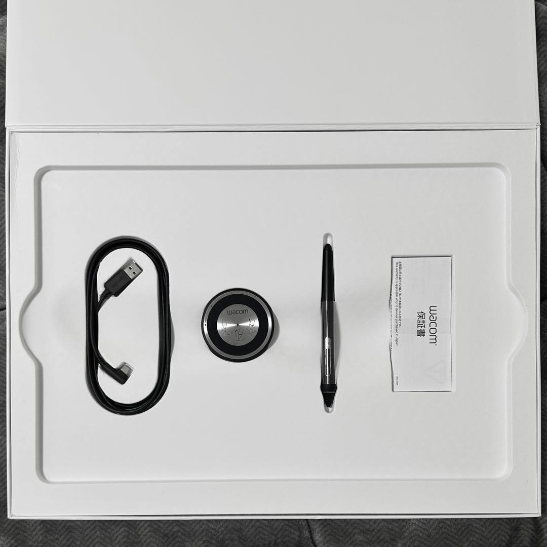 Wacom Intuos Pro LサイズPTH-860