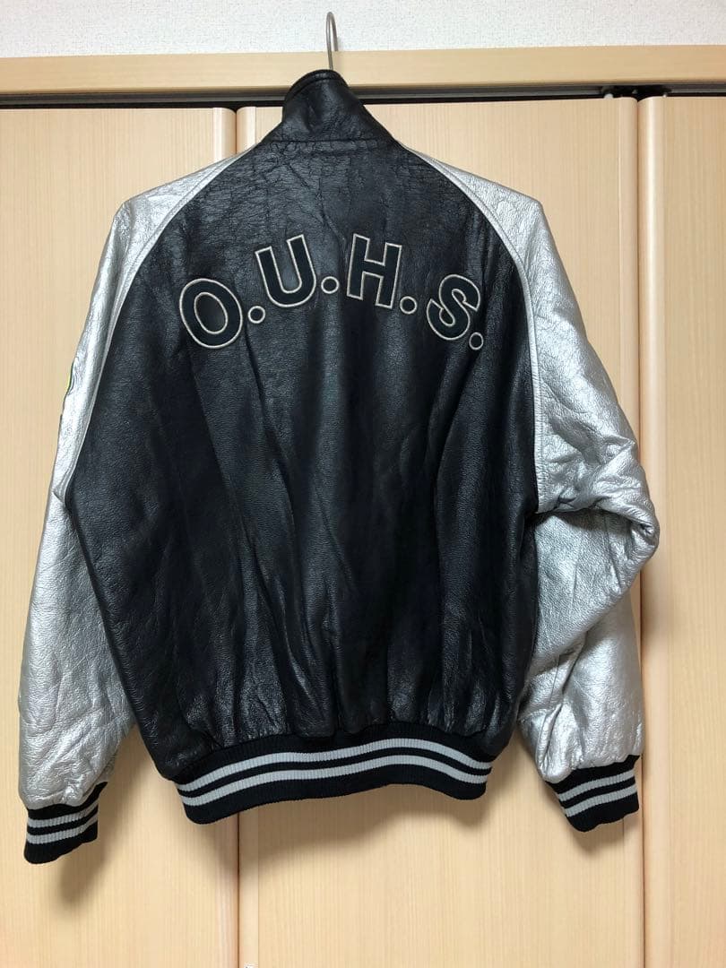 大阪体育大学　硬式野球部　グラウンドコート