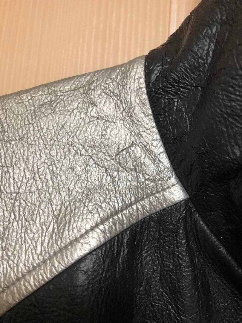 大阪体育大学　硬式野球部　グラウンドコート