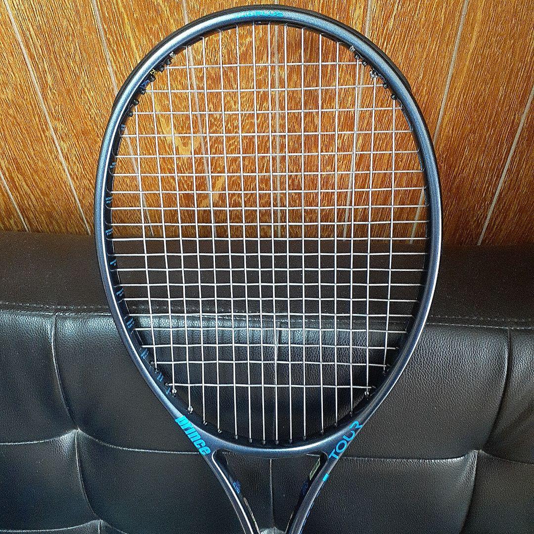 硬式テニスラケット 高弾性カーボン+テキストリ－ム×ザイロン+高分子エラストマー