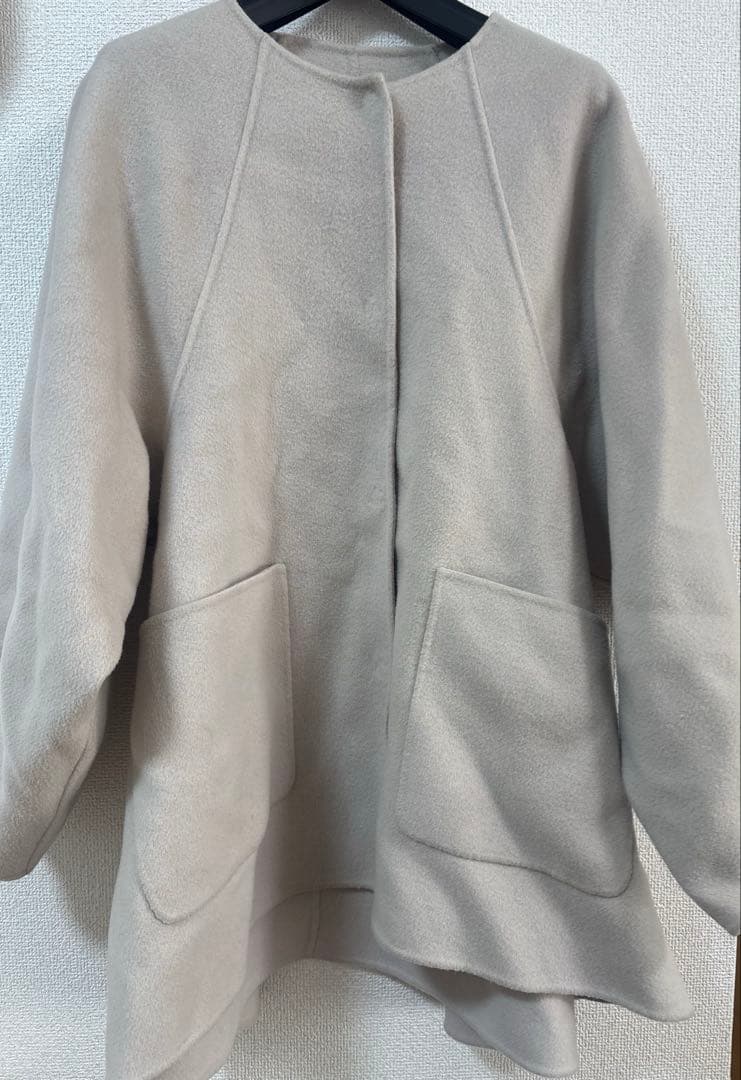 ライトラグランフレアコート　グレージュ