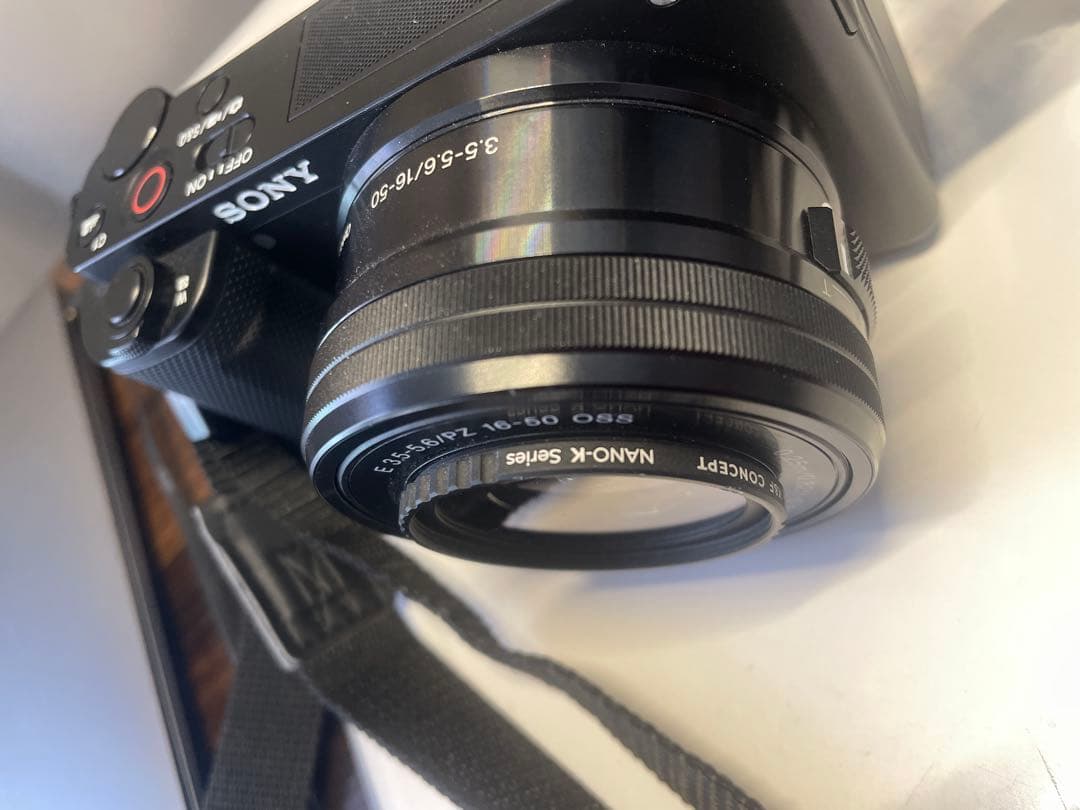 Sony ZV-E10 ミラーレスカメラ 18-50mmレンズ付き