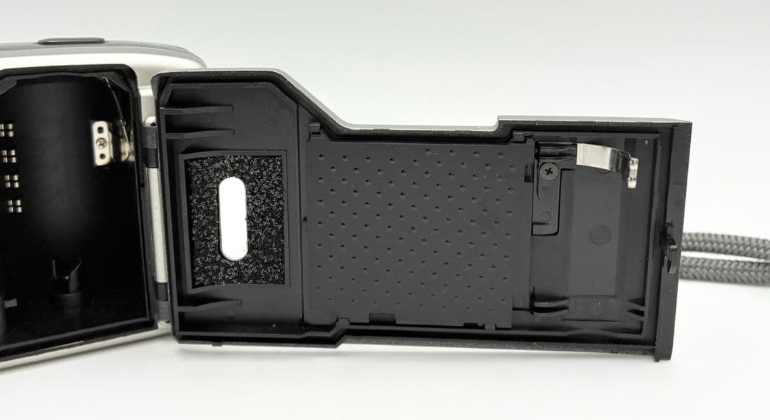 【動作品 美品】RICOH R1s フィルムカメラ ケース付き 一部ワケアリ