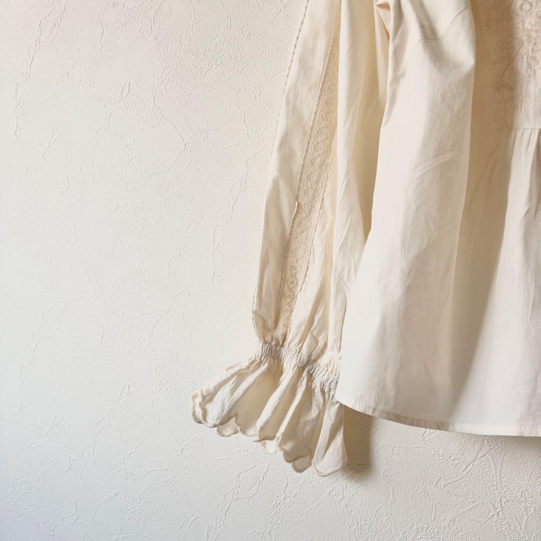 IENA LA BOUCLE 2024AW ピンタックエンブロイダリーブラウス