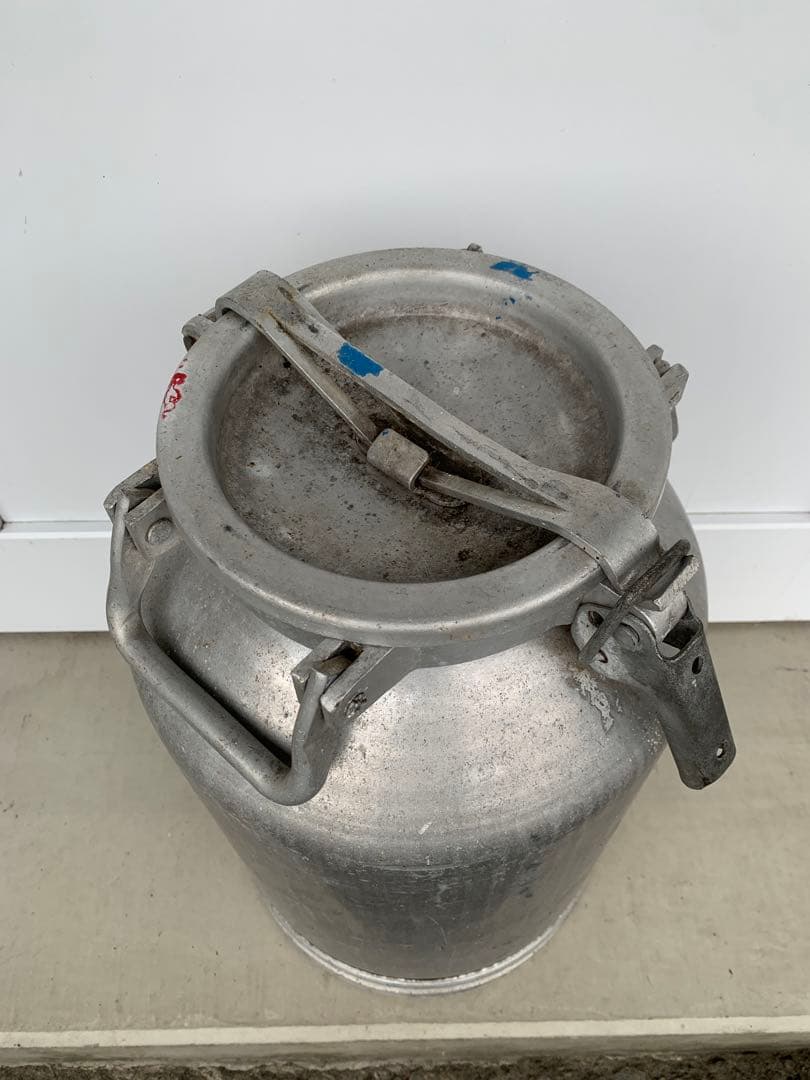 ミキオ様　アンティーク　ミルク缶　ミルクポット　蓋付　古道具