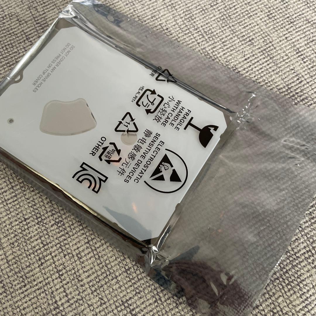 WesternDigital 2.5インチ 2TB HDD WD20SPZX