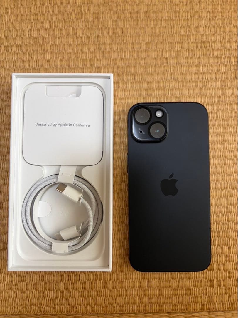 iPhone 15 ブラック128GB 国内版SIMフリー 最大容量約90%