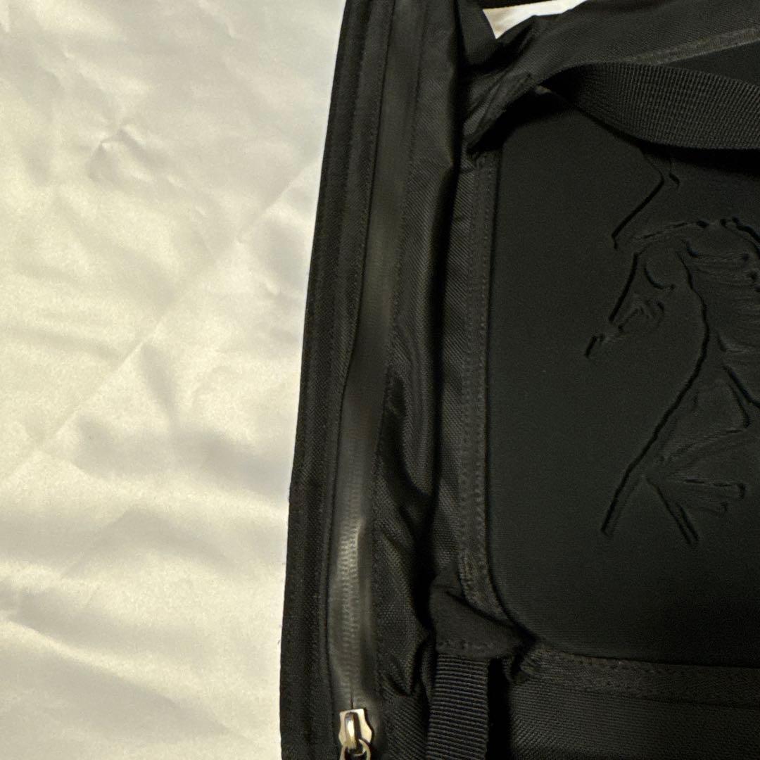 ARC'TERYX アークテリクスARRO 8（アロー 8）ショルダーバッグ