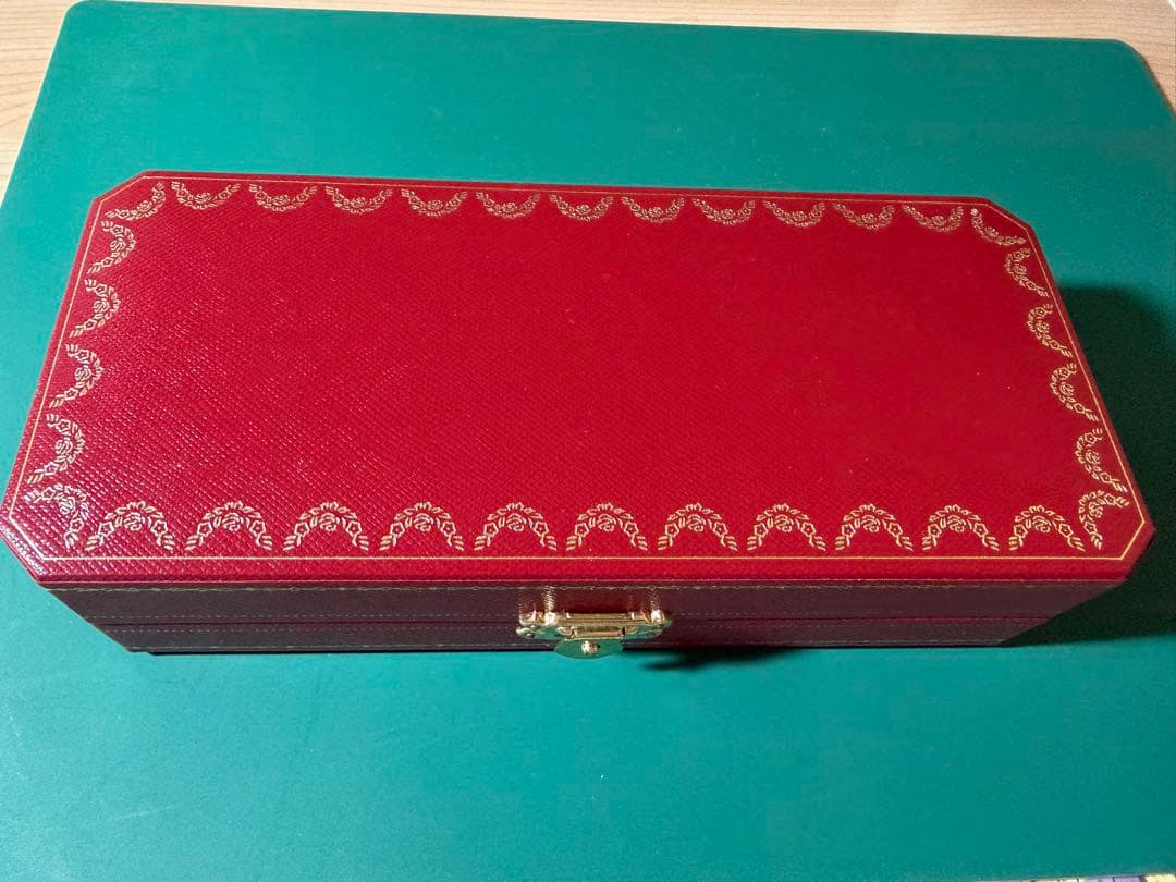 カルティエボールペン