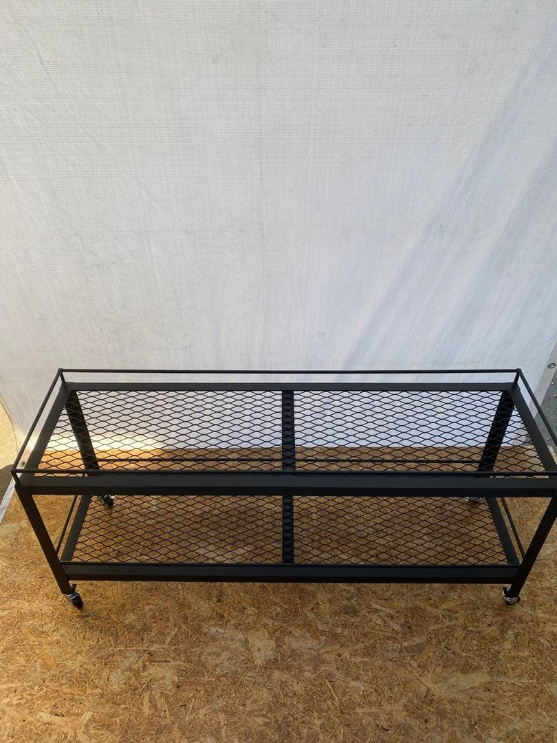 アイアンシェルフ　アイアン家具　植物棚　植物　アガベ　棚　インダストリアル