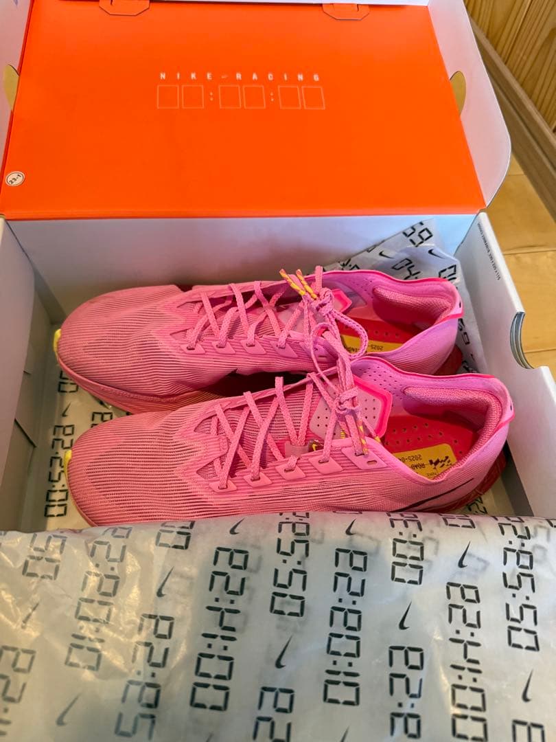 【美品】Nike ZoomX Vaporfly NEXT% 4 10.5