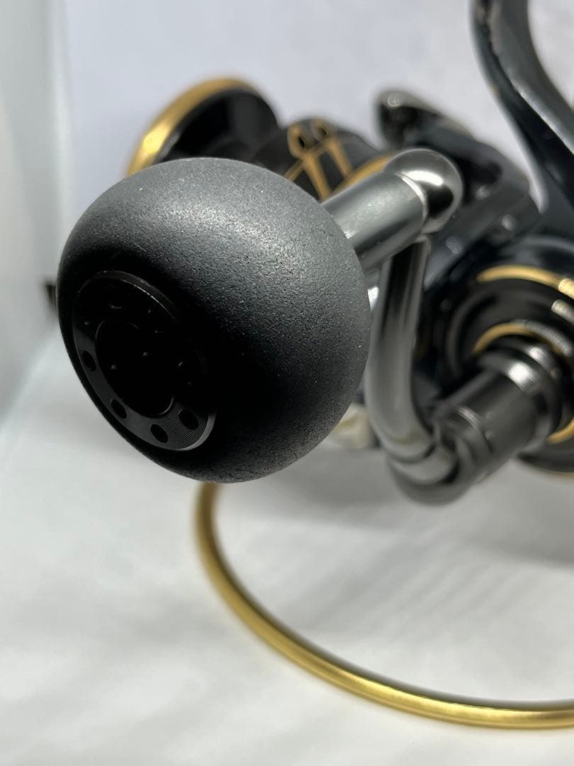 DAIWA ダイワ スピニングリール　22カルディアSW 8000-H