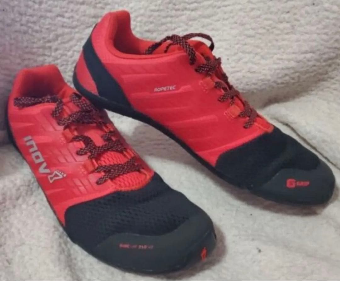 inov8 イノヴェイト　トレーニングシューズ　bare-xf inov-8