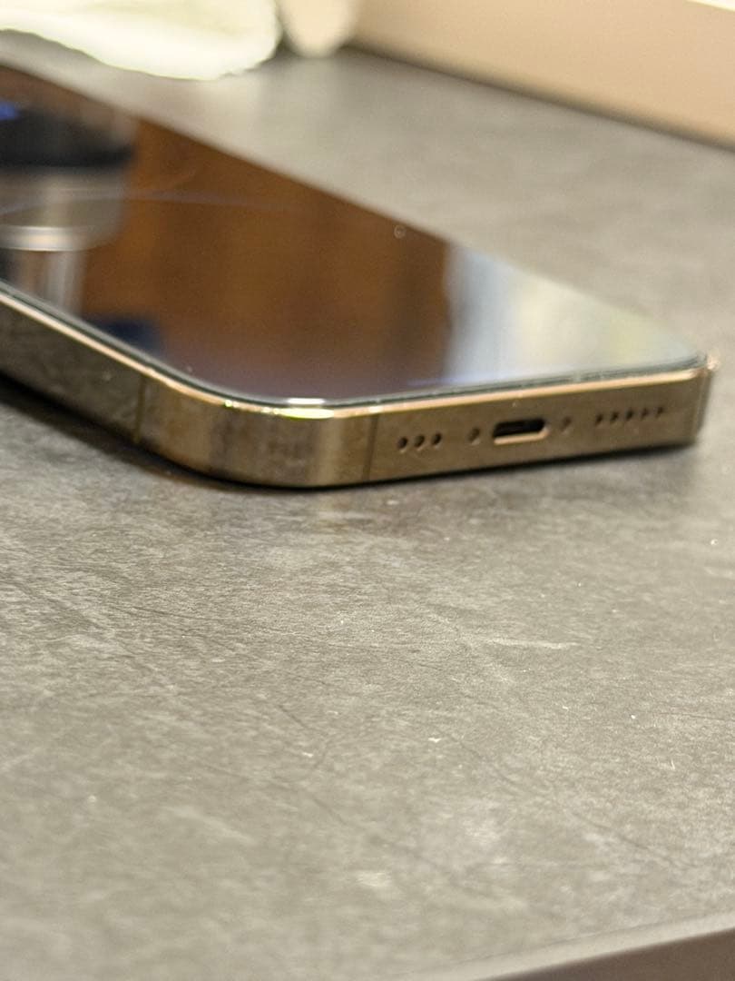 iPhone14 Pro 128GB ゴールド 美品 SIMフリー 即日発送