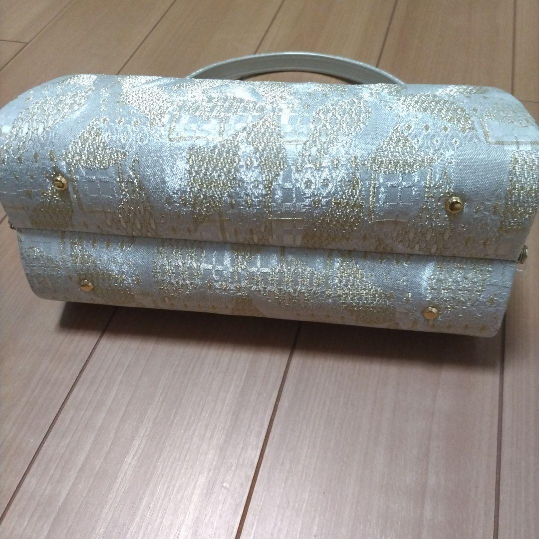 草履&鞄セット　未使用に近い　シルバー　白　和装　着物　着物小物