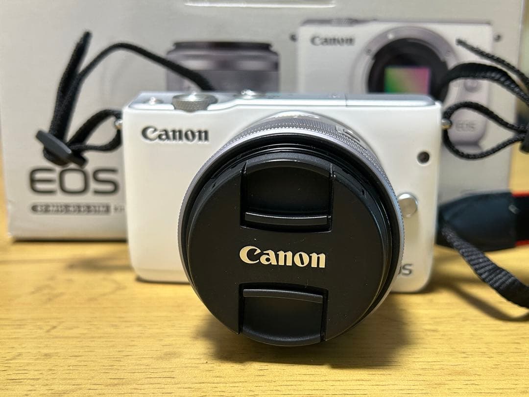EOS M10 ミラーレス一眼カメラ