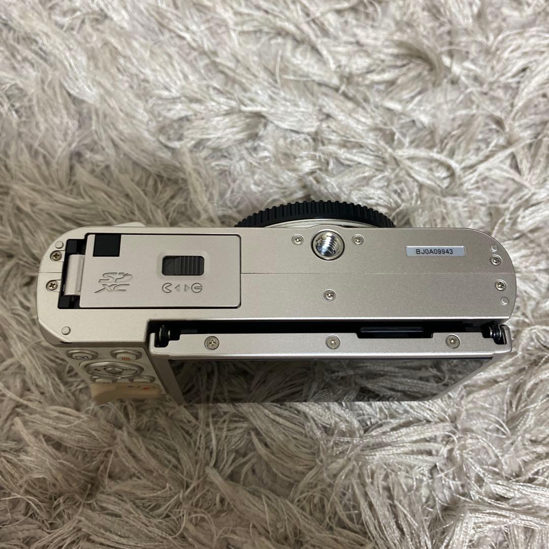 【ピンクゴールド 】OLYMPUS PEN E-PL9 デジタルカメラ