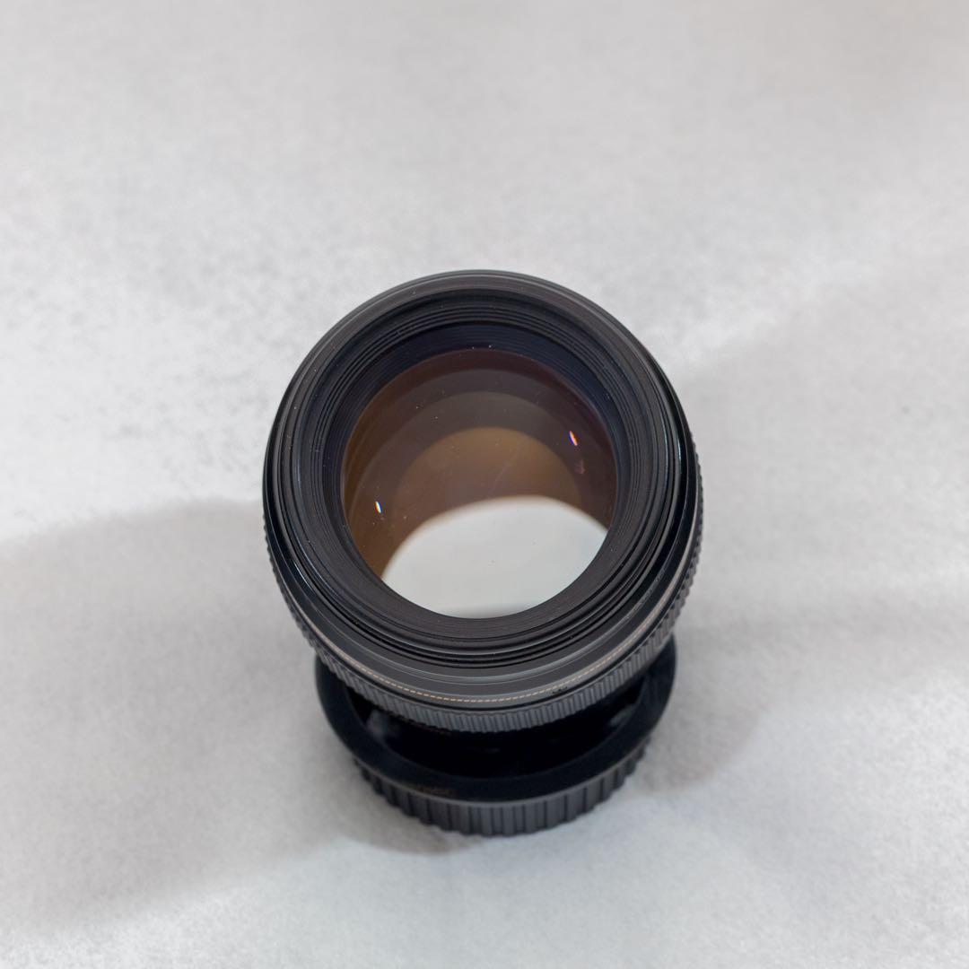 Canon EF 85mm f/1.8 USM レンズ　【中古】