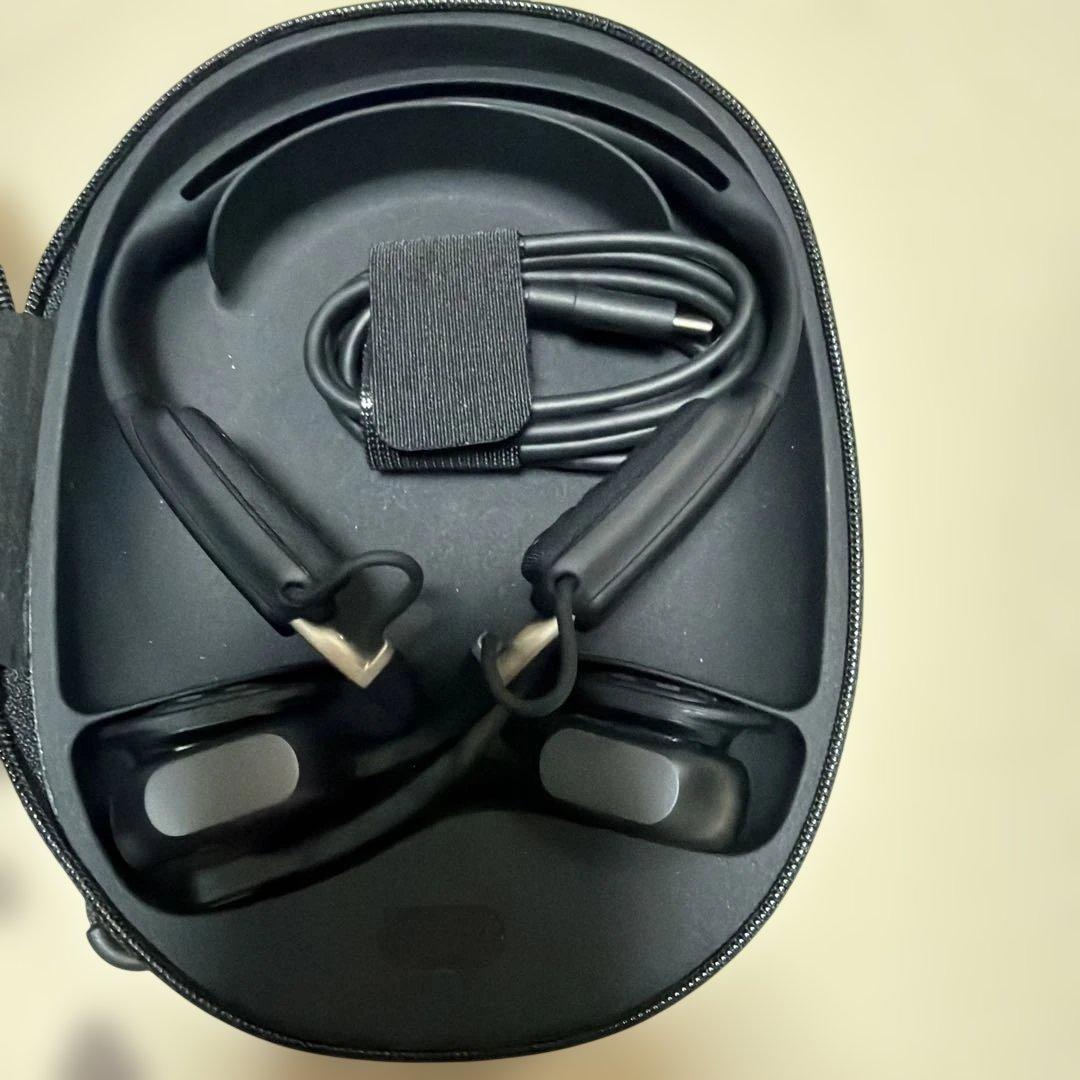 SHOKZ OPENMEET 骨伝導イヤホン