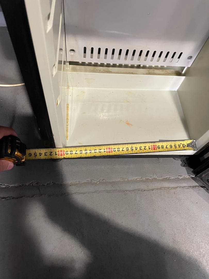 【ジャンク品】Haier　コカコーラ 冷蔵庫 非売品　冷蔵機能無しブラック