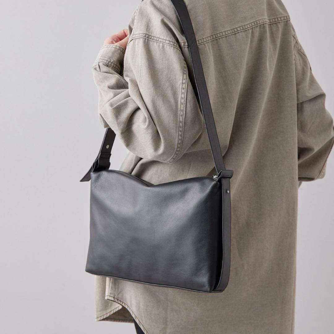 美品✨ear PAPILLONNER 2WAY レザーショルダーバッグ ブラック